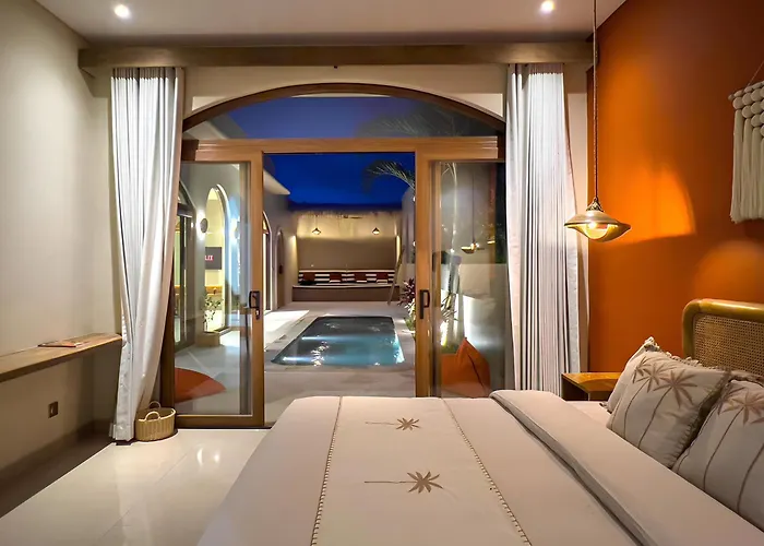 Villa Taman R A J A - P U T R I Stunning 2br North Canggu