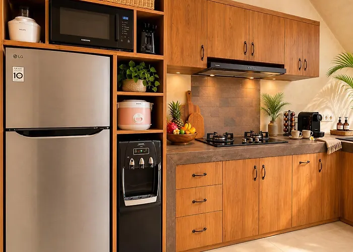 Taman R A J A - P U T R I Stunning 2br North *