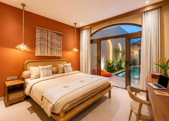 Villa Taman R A J A - P U T R I Stunning 2br North