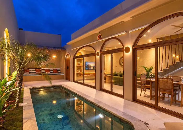Villa Taman R A J A - P U T R I Stunning 2br North